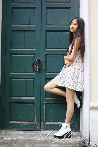 Rong Profile image 1