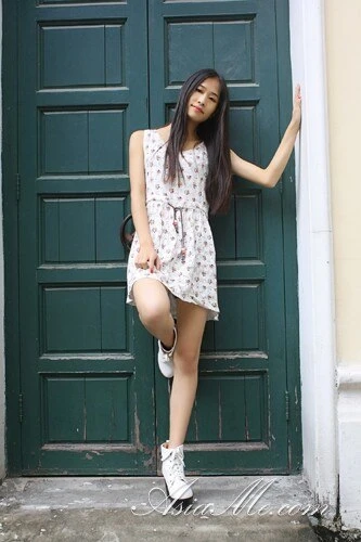 Rong Profile image 2